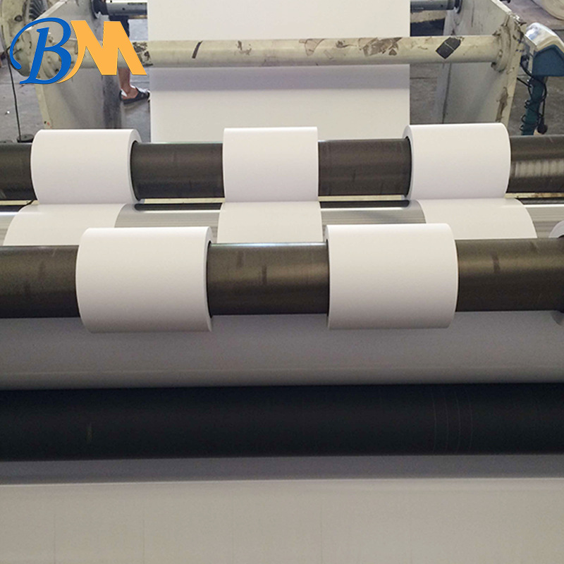 食品級(jí)白牛皮紙?jiān)谏a(chǎn)過(guò)程中有哪些特殊的工藝要求？